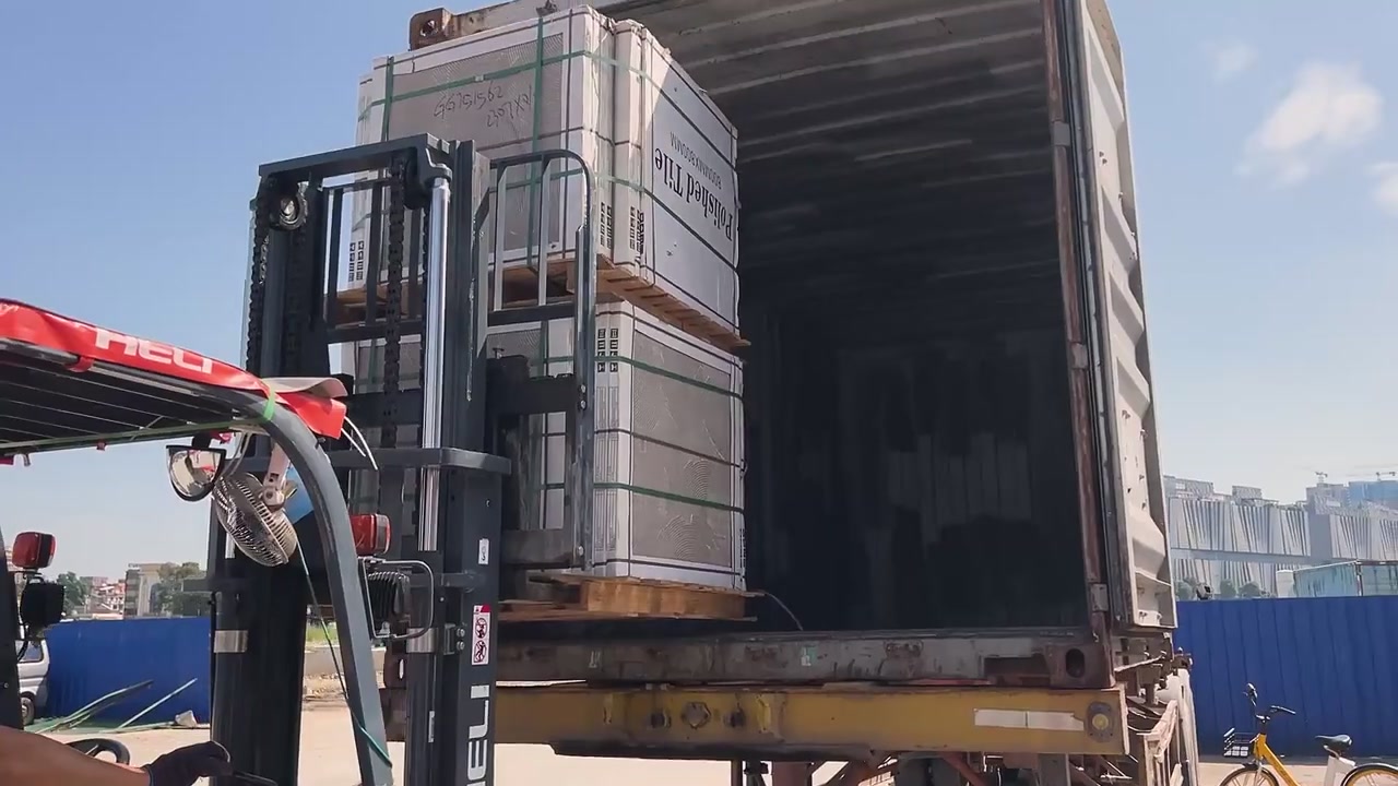 How to Load Container with Building Materials