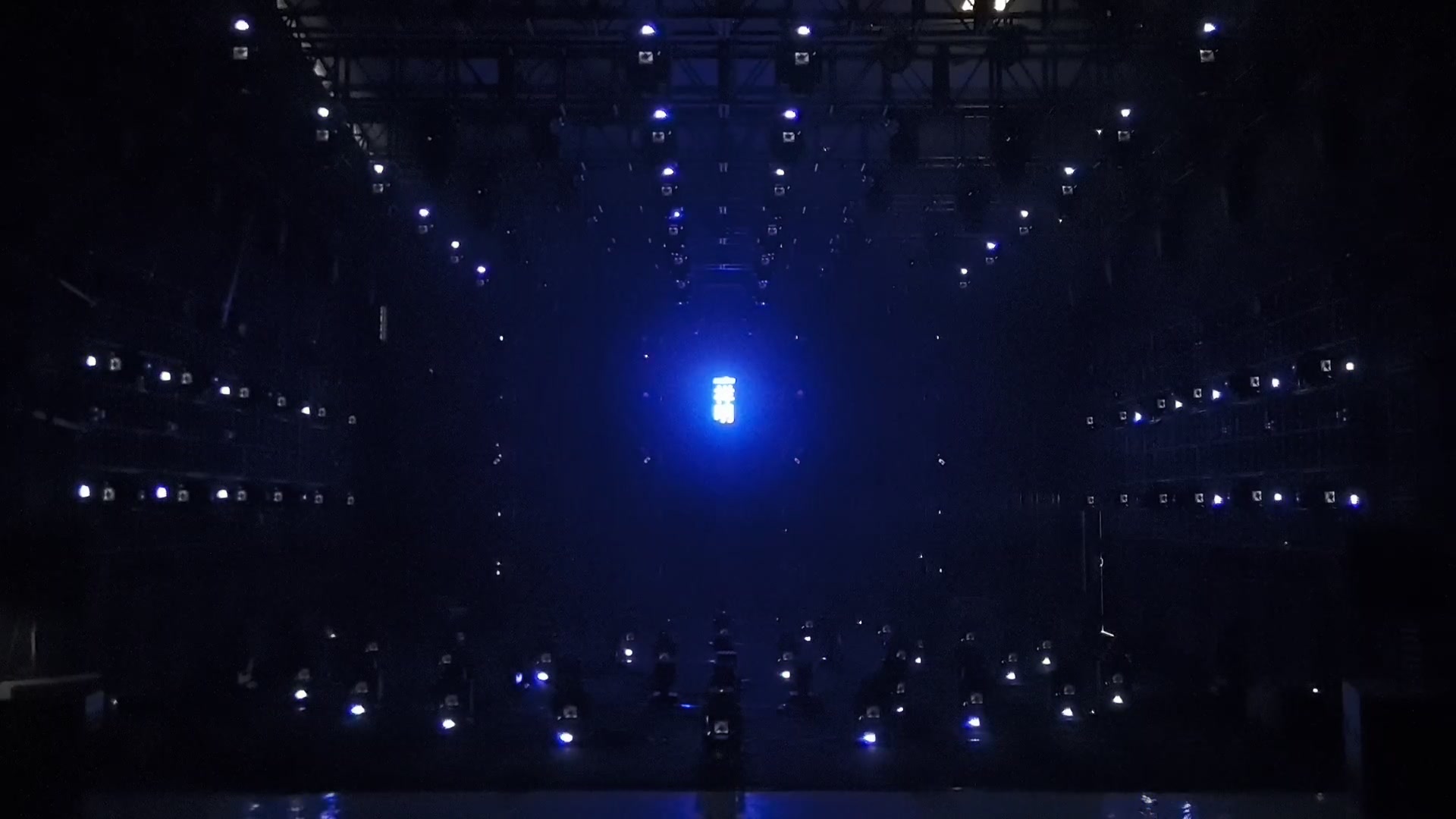 Vibrant Light Show: Beam, Wash, Par Lights & Stage Spotlight Collection