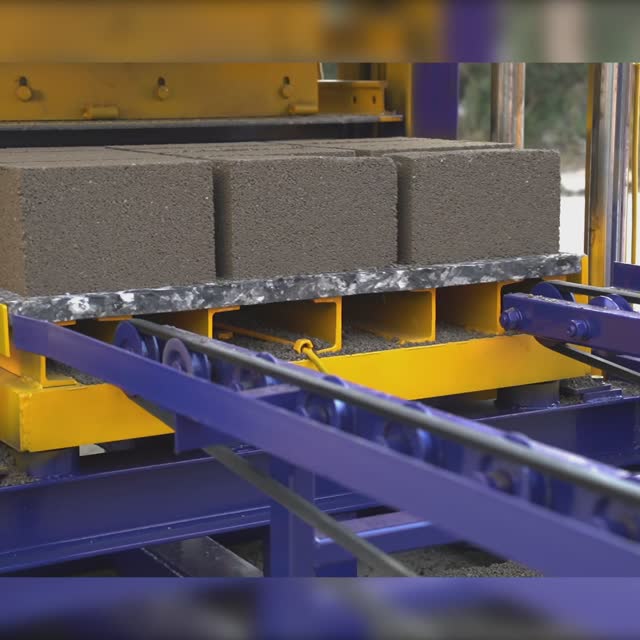 QT4-25 Block Machine | Spanish Version Live Operation & Demo